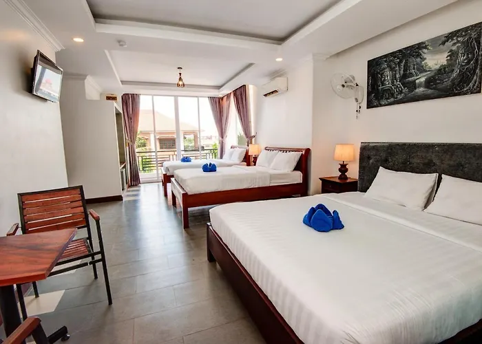 Mad Monkey Hostel